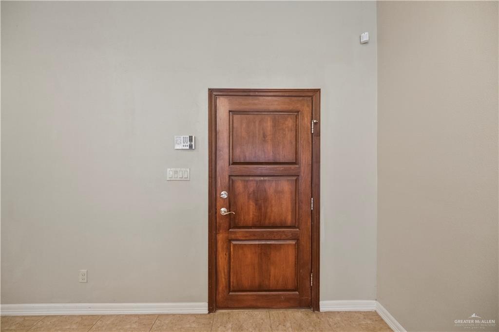 2715 Mimosa Street #9, Mission, Texas image 3