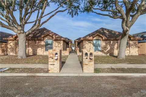 Apartment For Rent - 933 English Avenue #C<br/> Hidalgo County, Edinburg, TX 78541