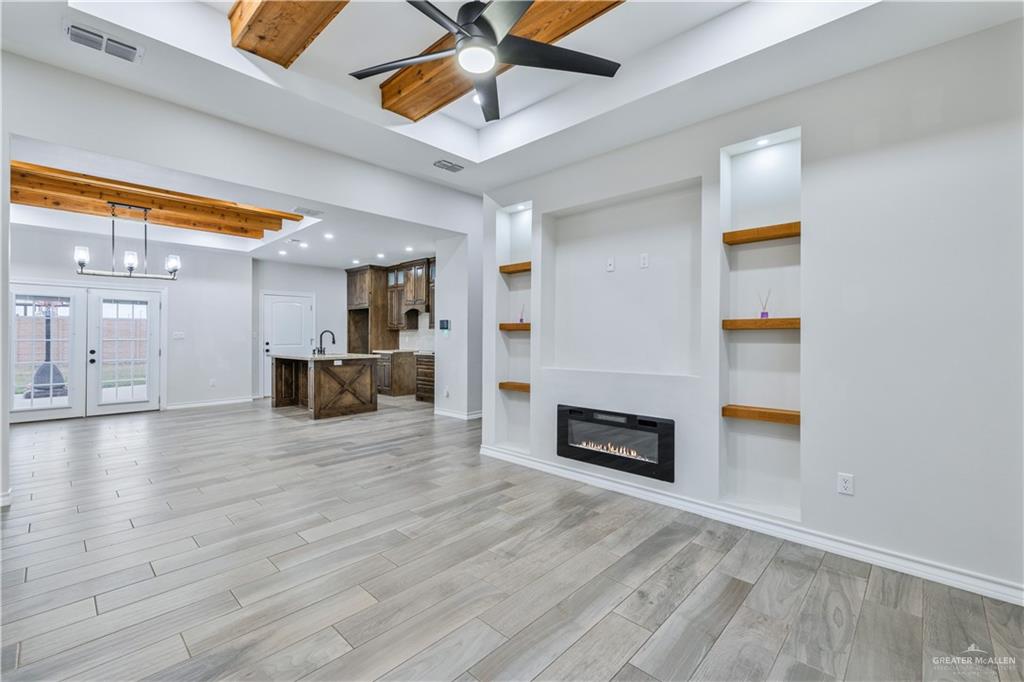 612 Spruce Street, Rio Grande City, Texas image 2