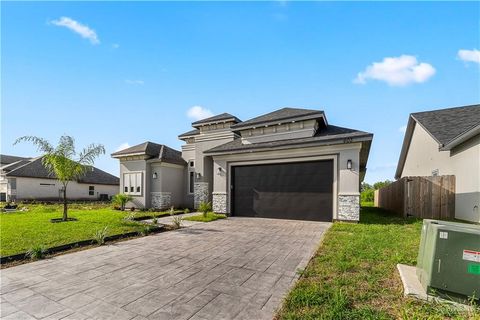 A home in Los Fresnos