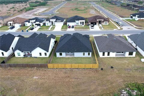 A home in Los Fresnos