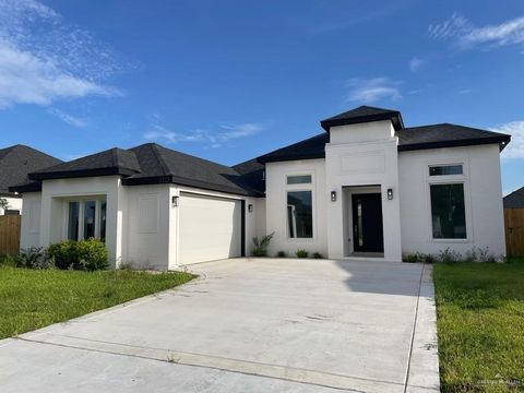 Homes For Sale - 1115 Lorelai Drive<br/> San Juan, TX 78589