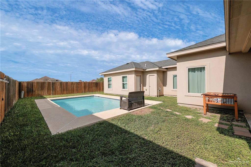 2000 Providence Avenue, McAllen, Texas image 13
