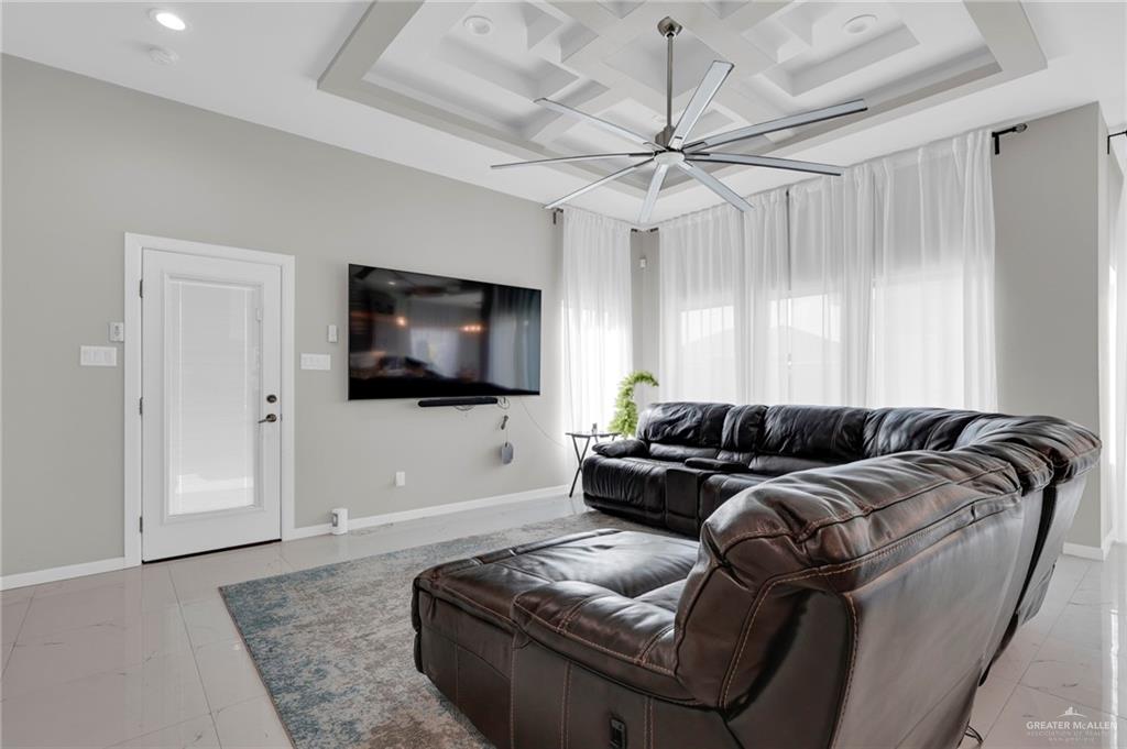 2000 Providence Avenue, McAllen, Texas image 3