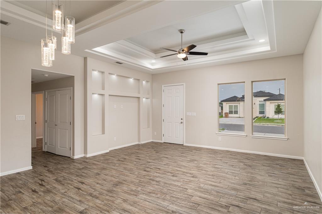 10733 N Sugar Bear Drive, Edinburg, Texas image 5