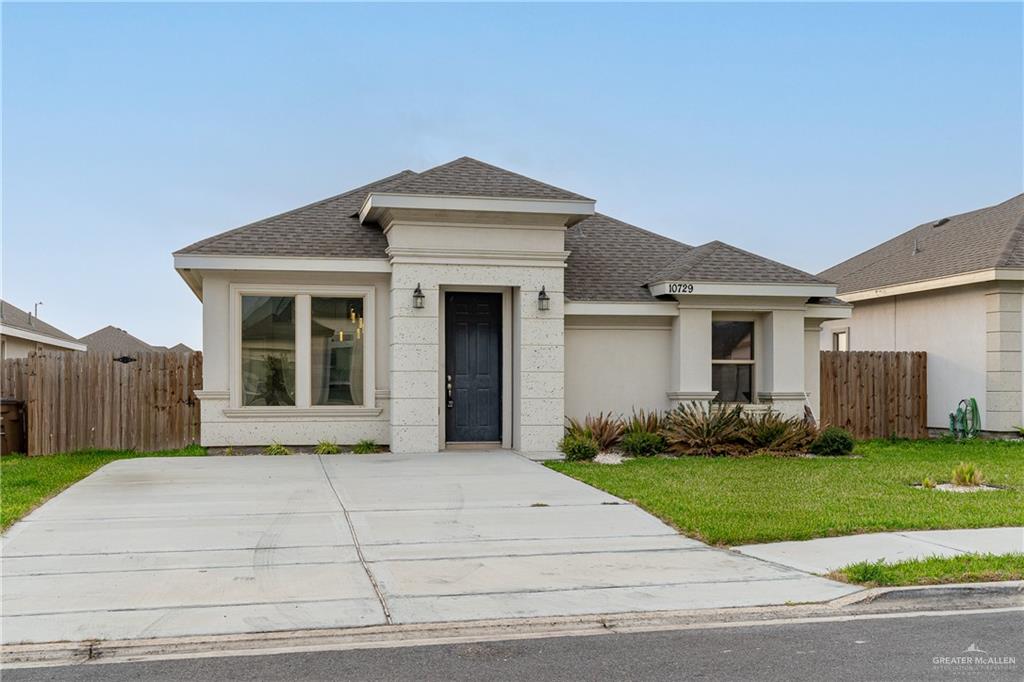 10733 N Sugar Bear Drive, Edinburg, Texas image 1
