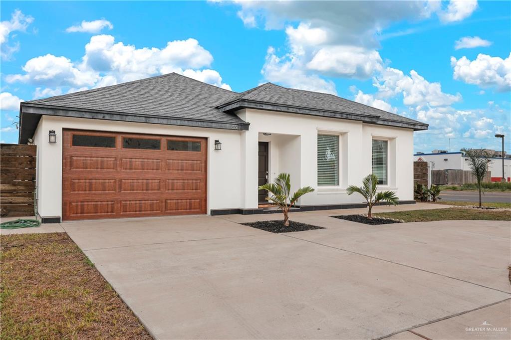 5511 N 36th Lane, McAllen, Texas image 2