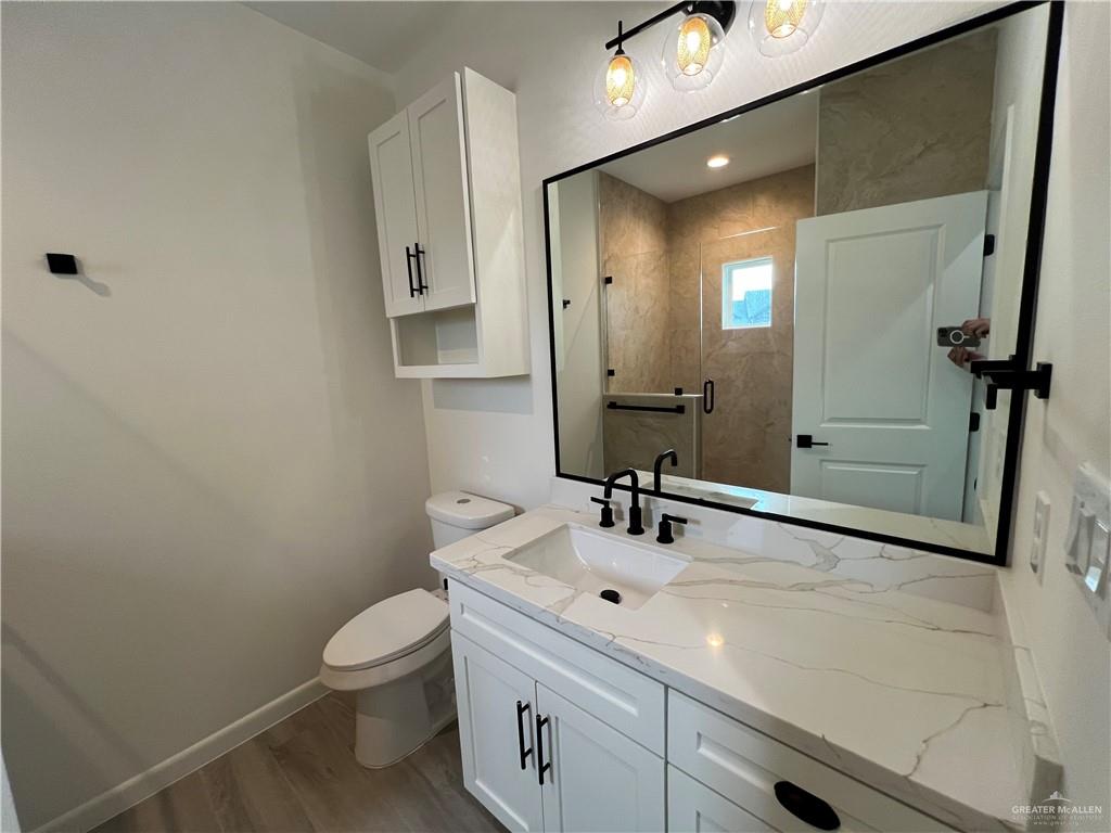 1016 N Buxton Avenue, Edinburg, Texas image 34