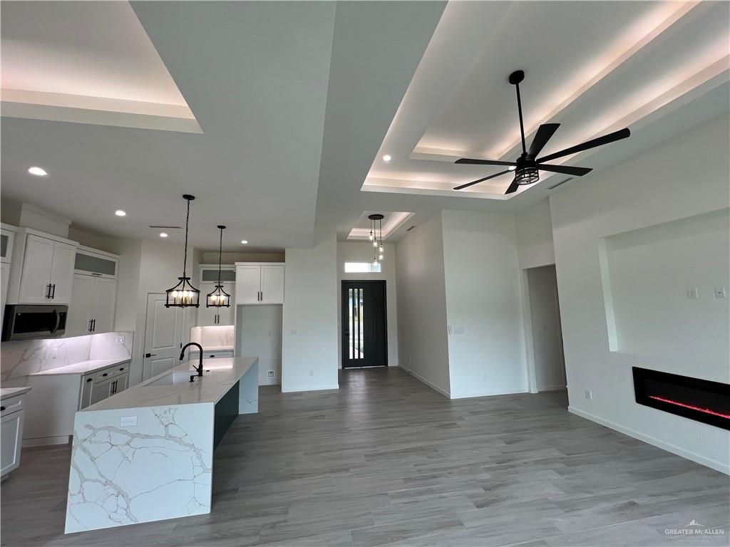 1016 N Buxton Avenue, Edinburg, Texas image 10