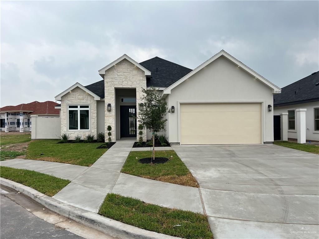 1016 N Buxton Avenue, Edinburg, Texas image 1