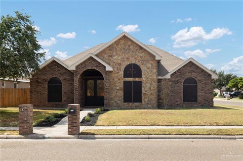 Homes For Sale - 707 Drennan Street<br/> Hidalgo County, Edinburg, TX 78541