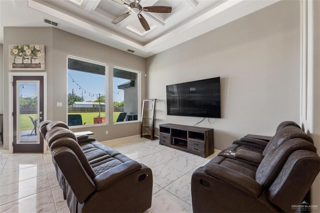 14106 San Francisco Drive, Mercedes, Texas image 3