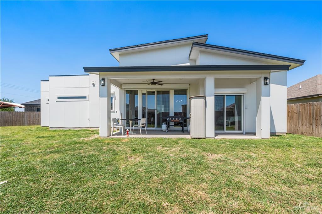 1749 Vincent Street, Donna, Texas image 3