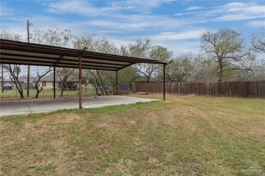 402 N Alamo Road, Edinburg, Texas image 24