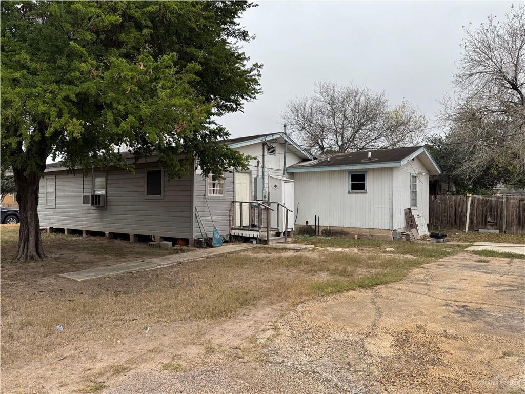 513 San Benito, Weslaco, Texas image 3