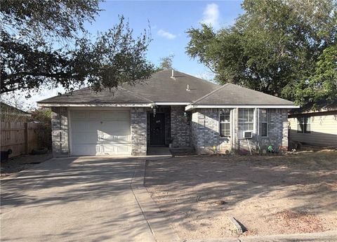 Photo of 807 E Helmer Street, Pharr, TX 78577 (MLS # 501117)
