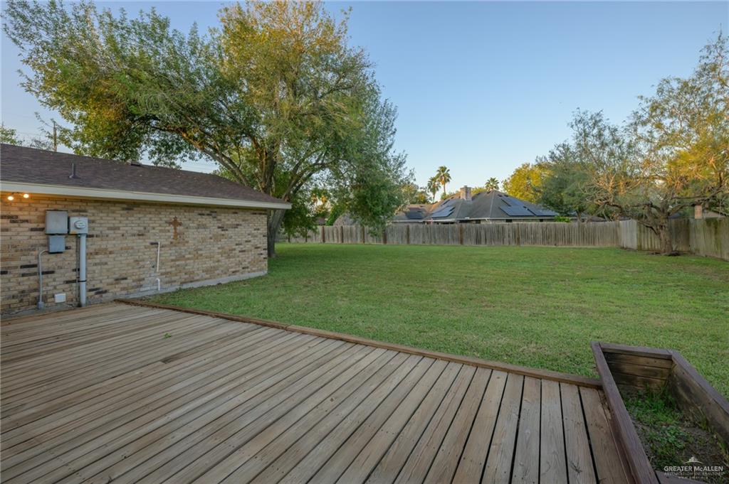 121 Edgewater Circle, San Benito, Texas image 36