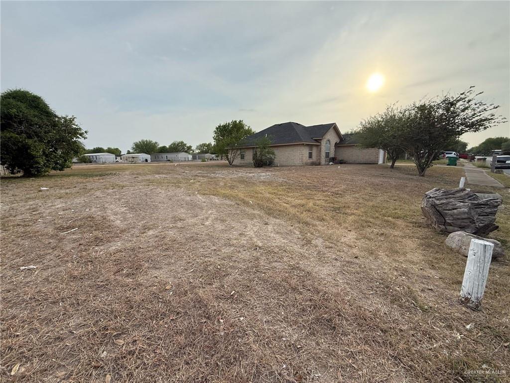 908 E Buchanan Drive, Pharr, Texas image 7