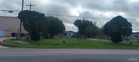 Homes For Sale - 508 N Cesar Chavez Road<br/> Alamo, TX 78516