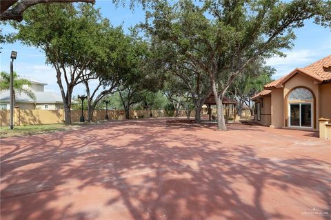 A home in Weslaco