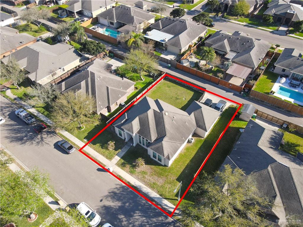 1301 Grosbeak Drive, Pharr, Texas image 21