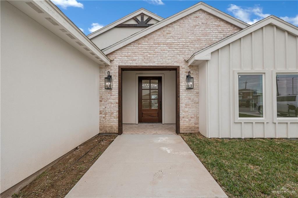 3310 Las Vistas Lane, Weslaco, Texas image 3