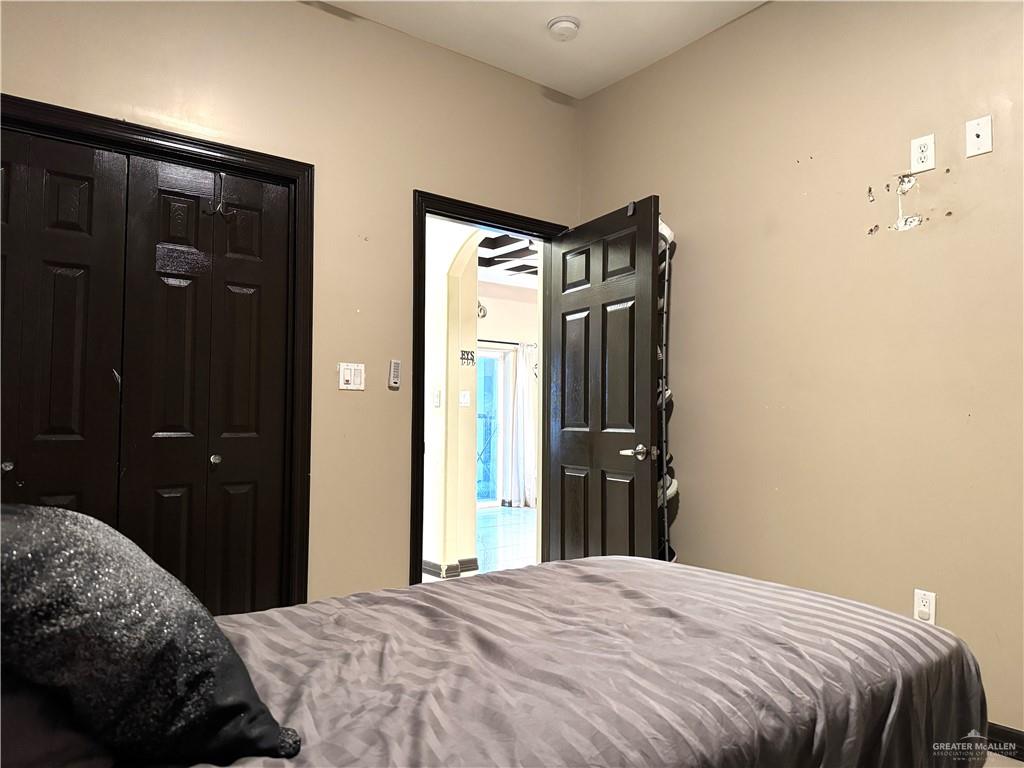 6105 S Mars Lane, Pharr, Texas image 39