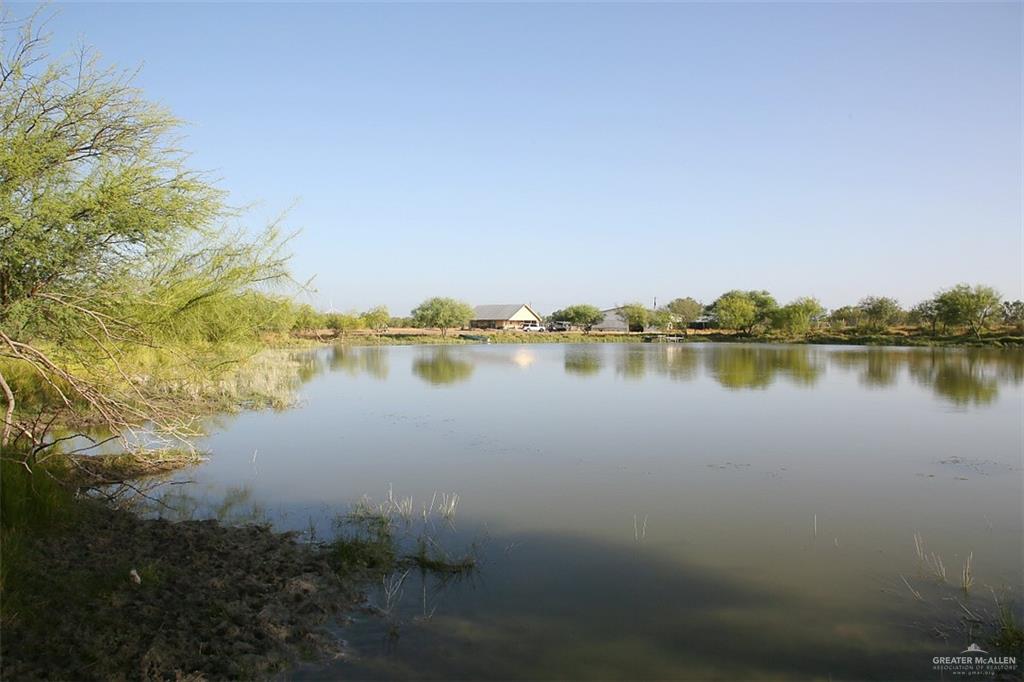 NE Loma Blanca Road, Roma, Texas image 36