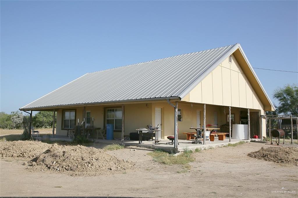 NE Loma Blanca Road, Roma, Texas image 38