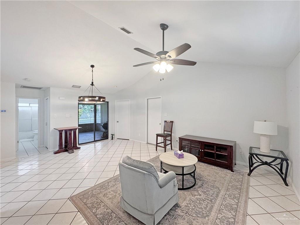 4160 Carnation Avenue, McAllen, Texas image 7
