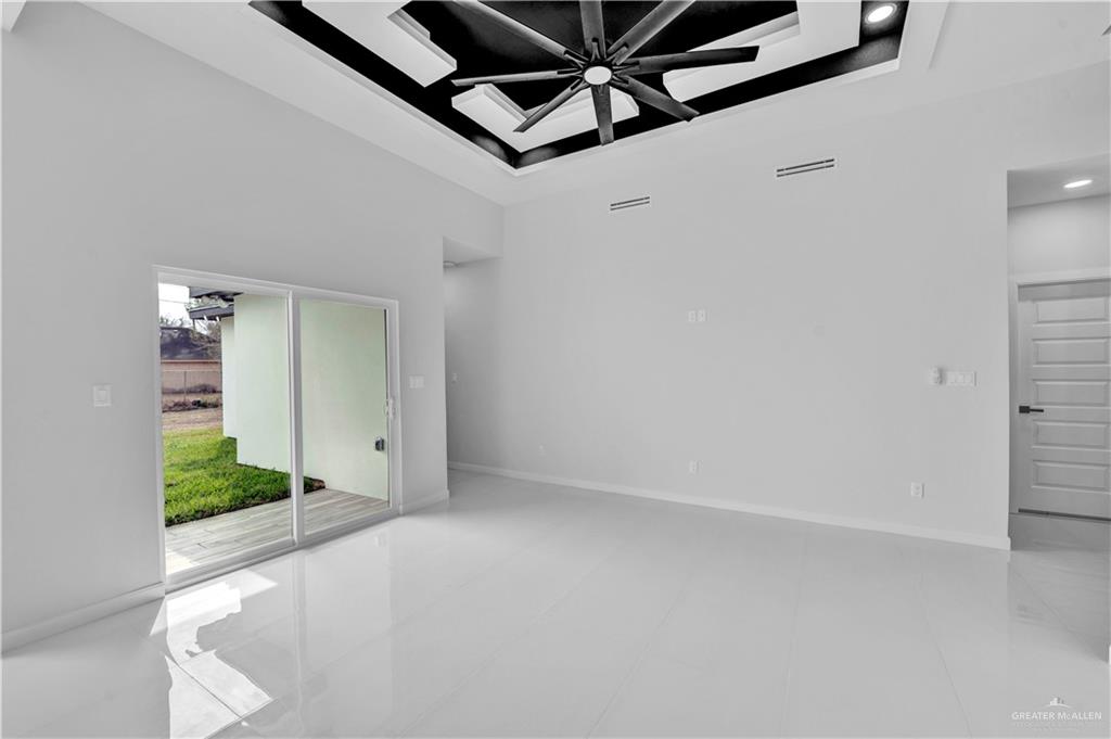 402 N Dakota Drive, San Juan, Texas image 9