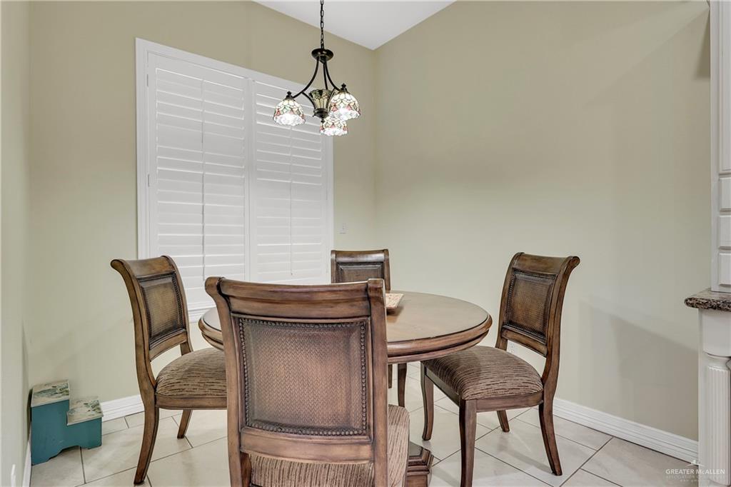 4704 Upas Avenue, McAllen, Texas image 8
