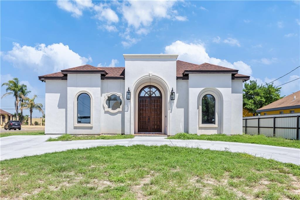 1810 Estrella Street, Roma, Texas image 1