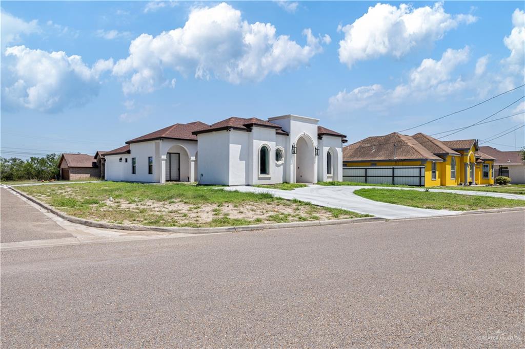 1810 Estrella Street, Roma, Texas image 11