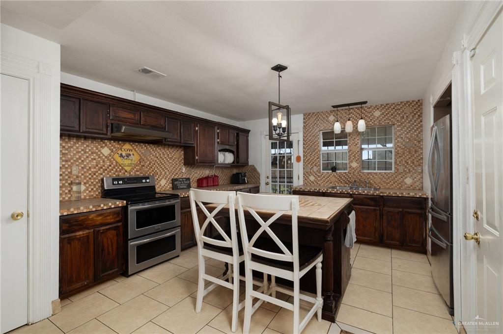 2113 W Harrison Street, Weslaco, Texas image 6