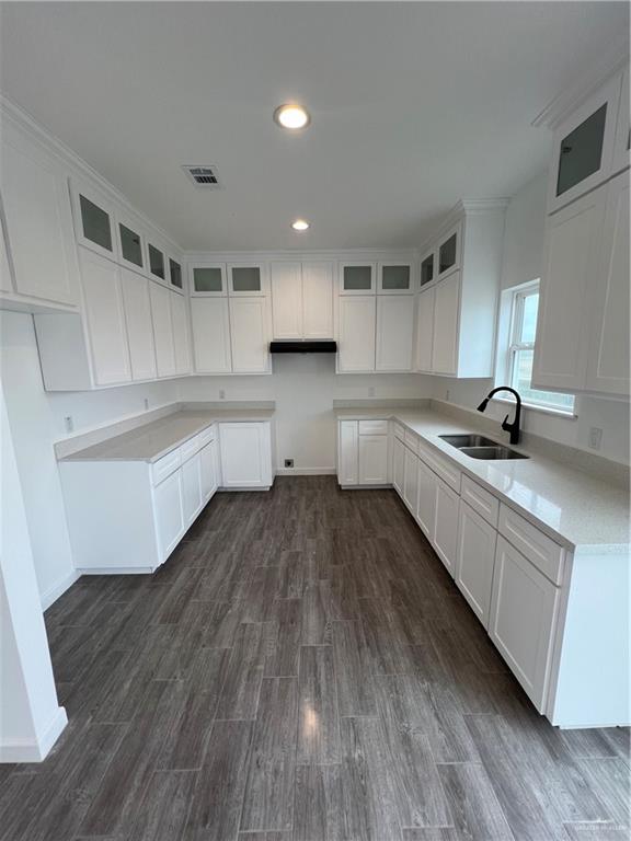 1624 W B Street, Mission, Texas image 3