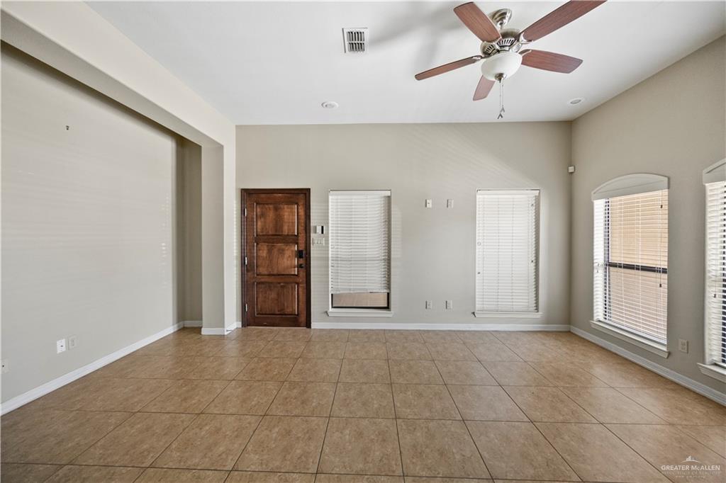 2715 Mimosa Street #6, Mission, Texas image 4