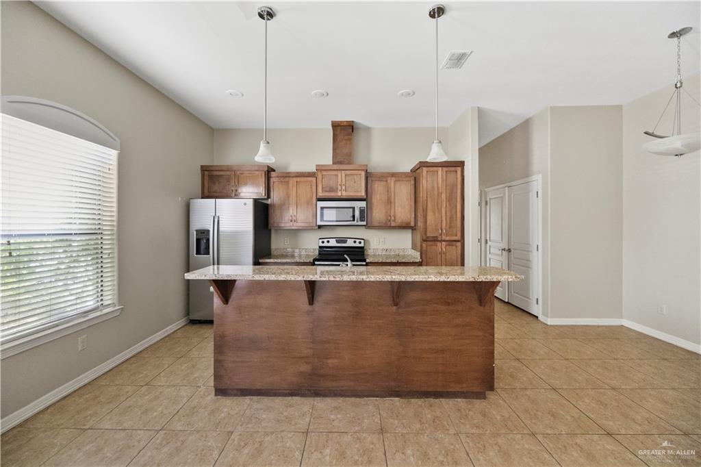 2715 Mimosa Street #6, Mission, Texas image 7