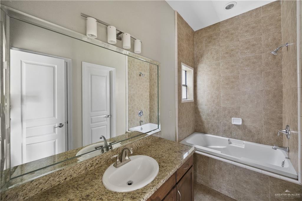 2715 Mimosa Street #6, Mission, Texas image 11