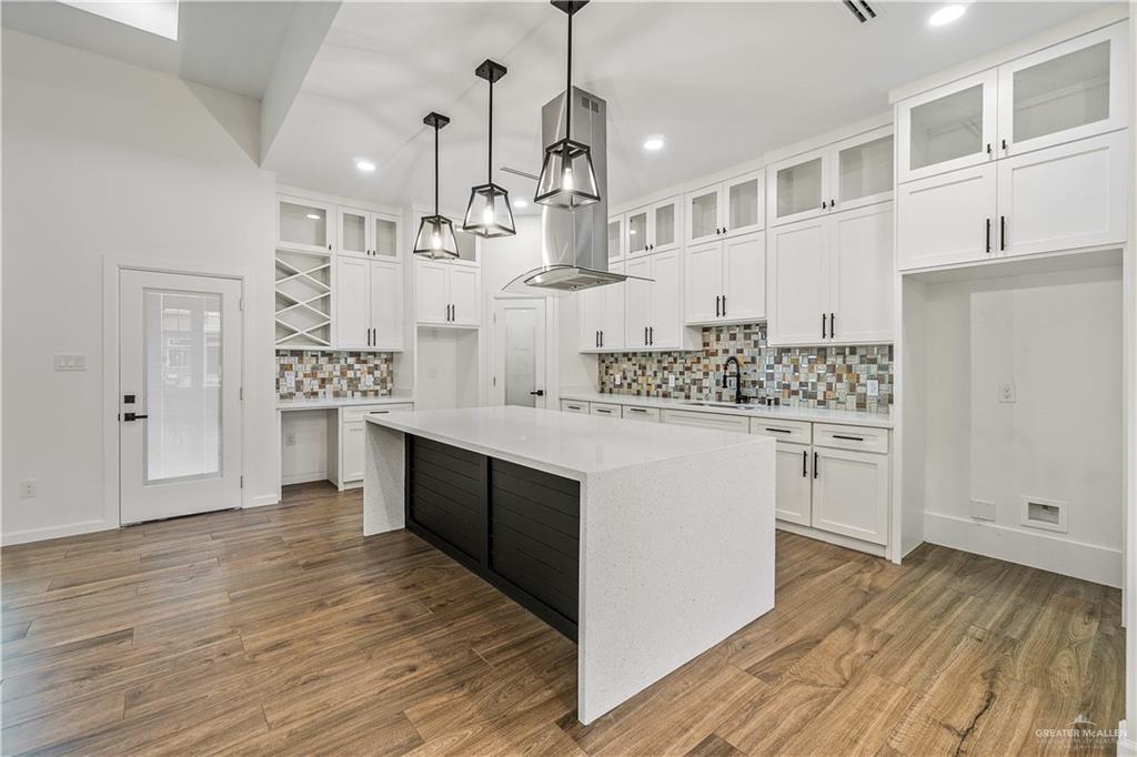 136 Finch Lane, Los Fresnos, Texas image 13