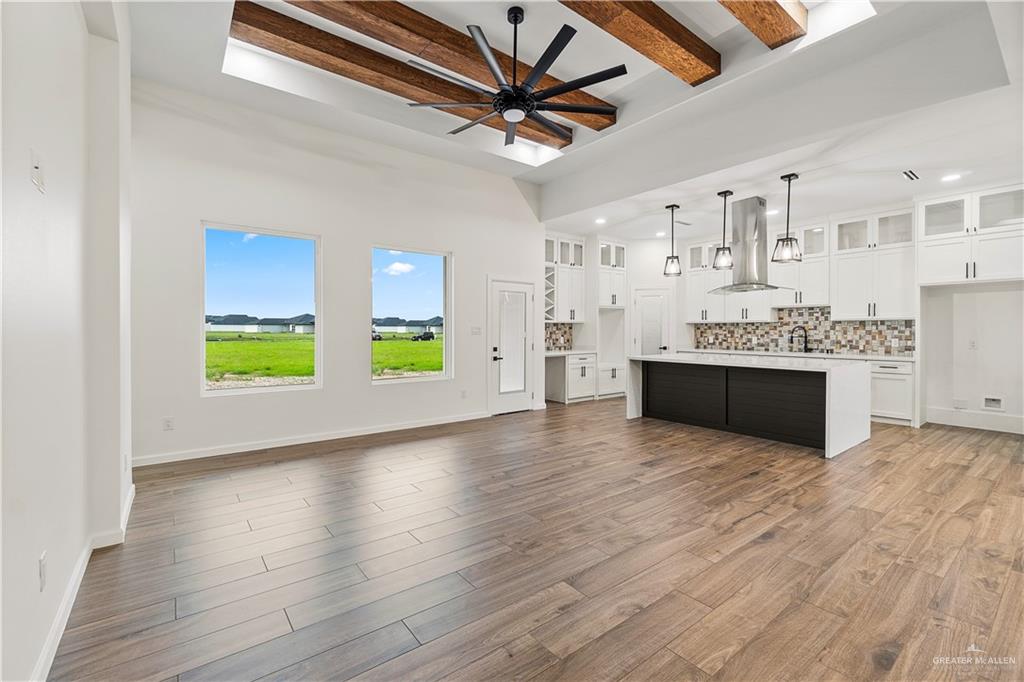136 Finch Lane, Los Fresnos, Texas image 17
