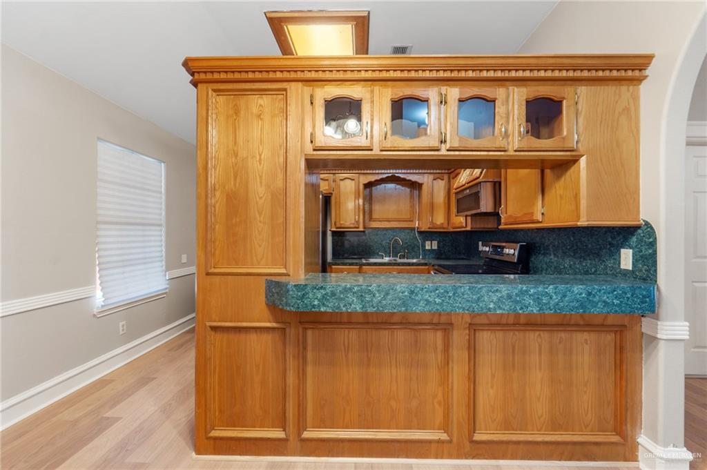 1919 Loma Vista Drive