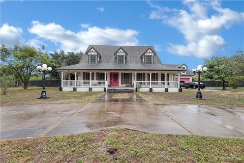 A home in Palmhurst