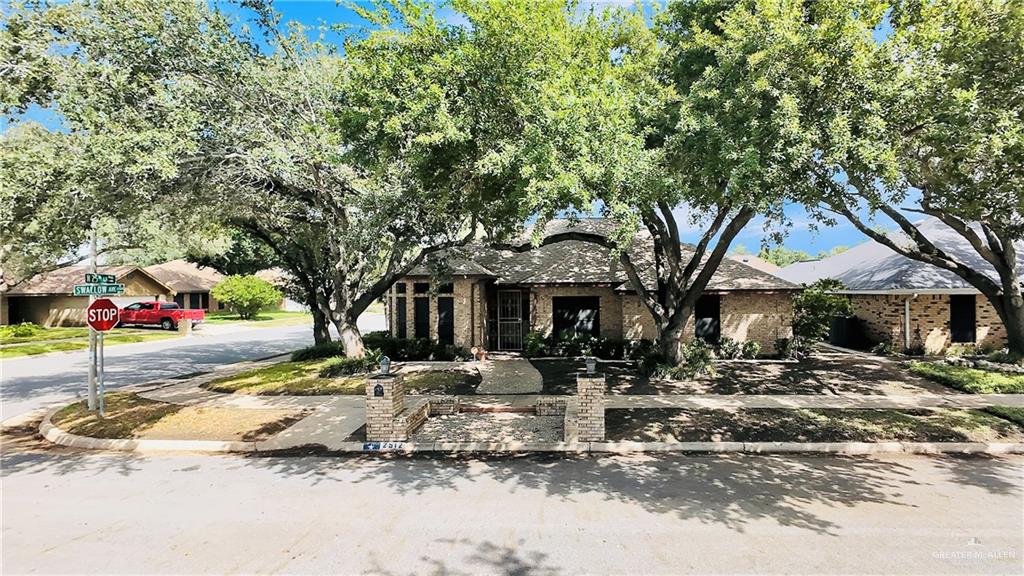 2512 Swallow Drive, McAllen, Texas image 1