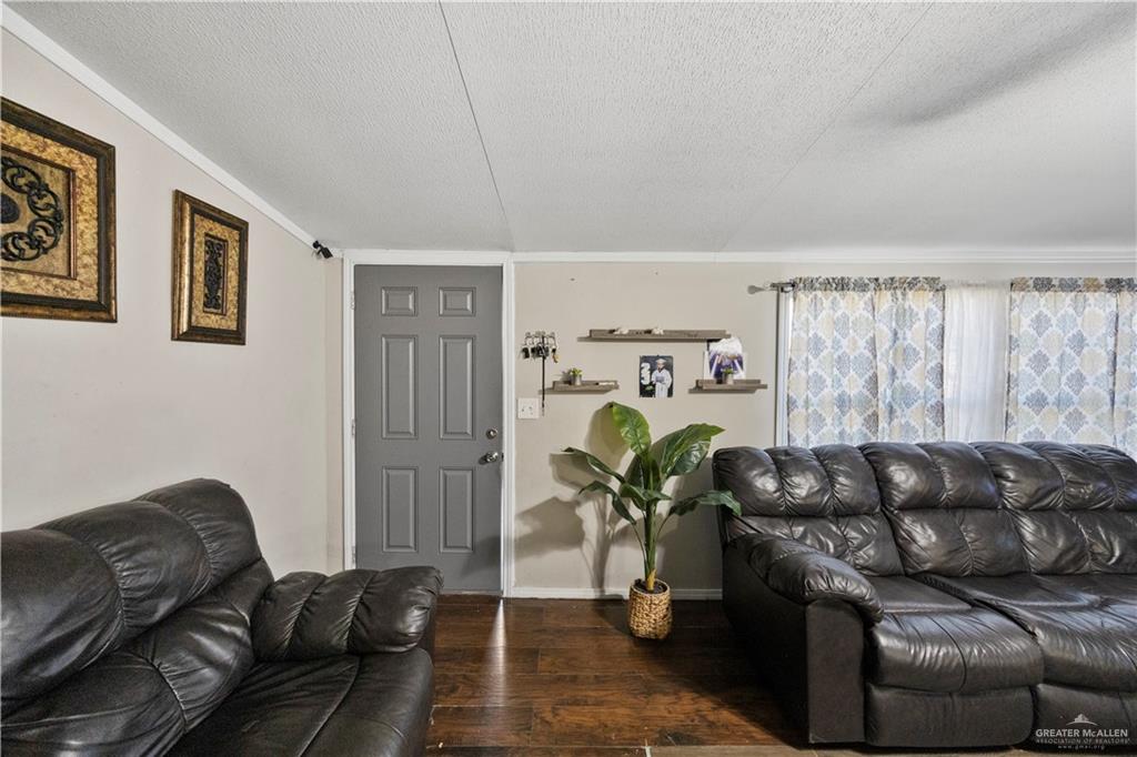 1616 Oak Lane, Weslaco, Texas image 4