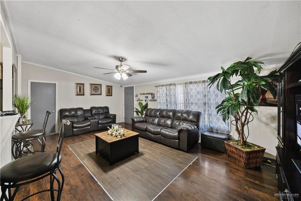 1616 Oak Lane, Weslaco, Texas image 11