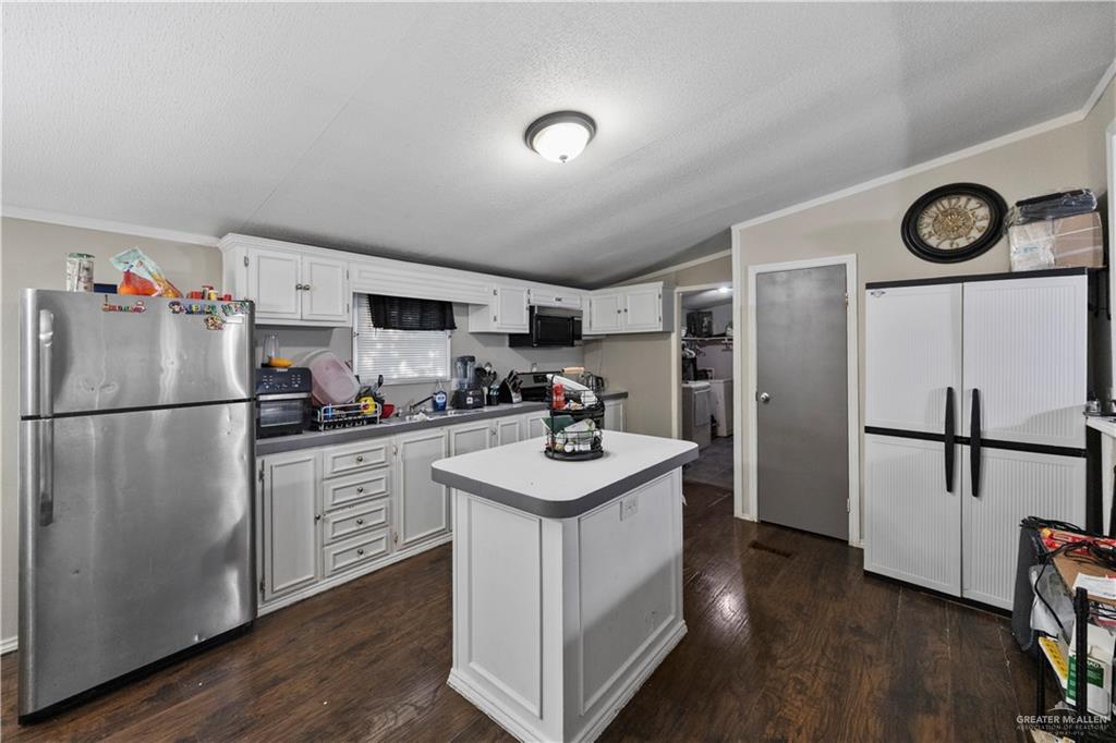 1616 Oak Lane, Weslaco, Texas image 8