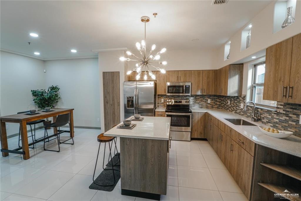 3302 S Sugar Road #E, Edinburg, Texas image 4