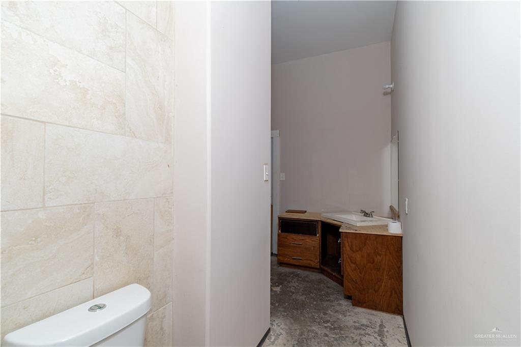 1100 W 11th Street, San Juan, Texas image 13