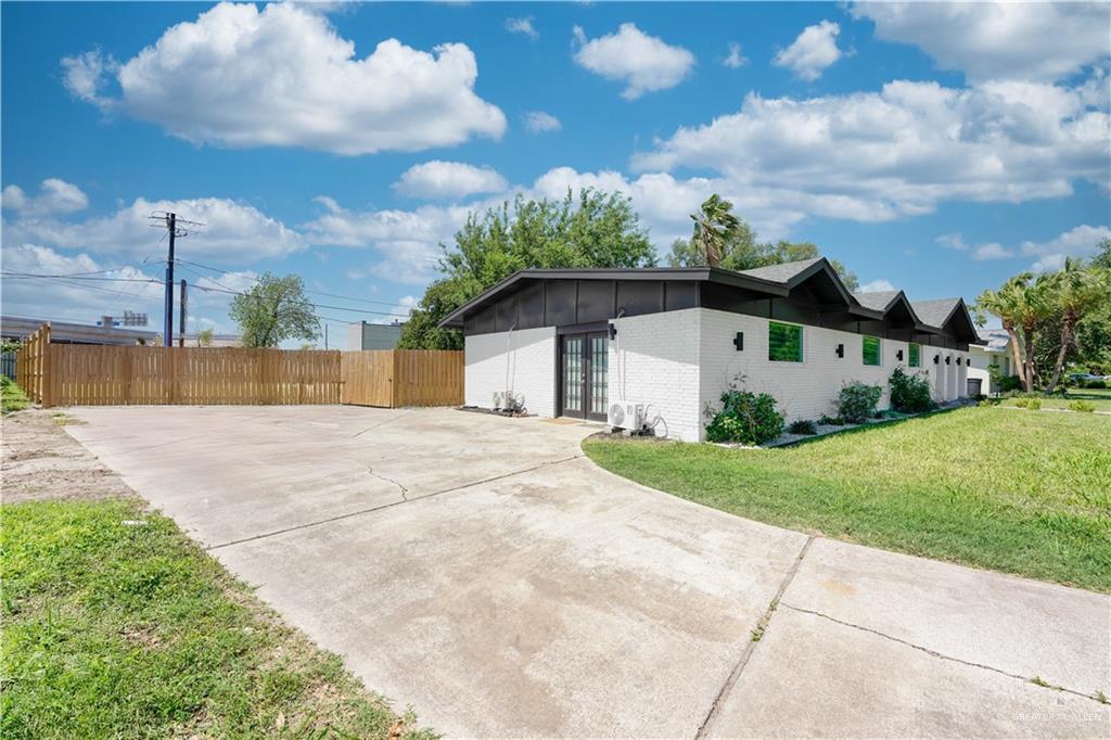 1000 E Ithaca Avenue, McAllen, Texas image 21